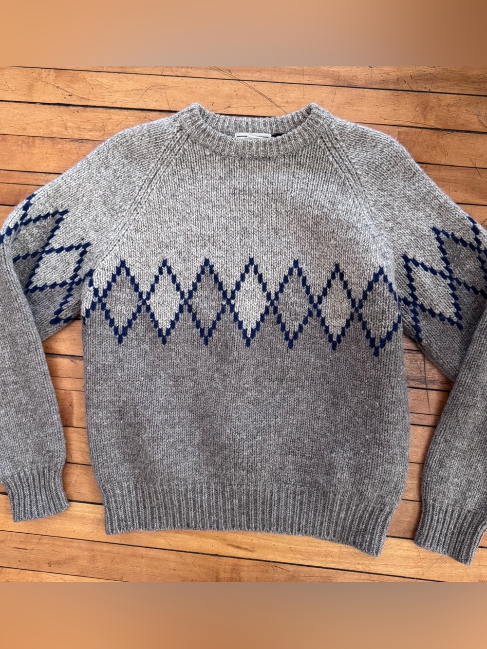 Vintage Wool Gap Sweater argyle geometric tan beige 90s 80s grandpa Vtg diamond